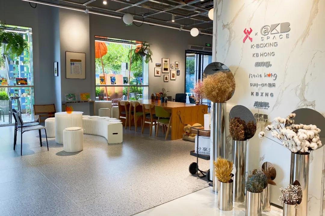 劲霸男装发布高端新国货战略,劲霸男装的发展史