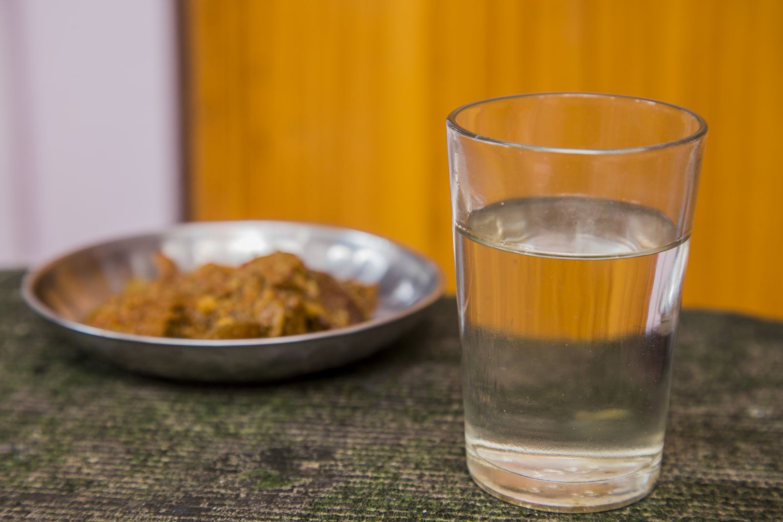 尼泊尔的特色美食有哪些,尼泊尔旅游美食推荐