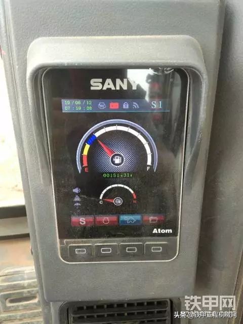 三一55和现代55哪个好用,三一55和现代55哪个好