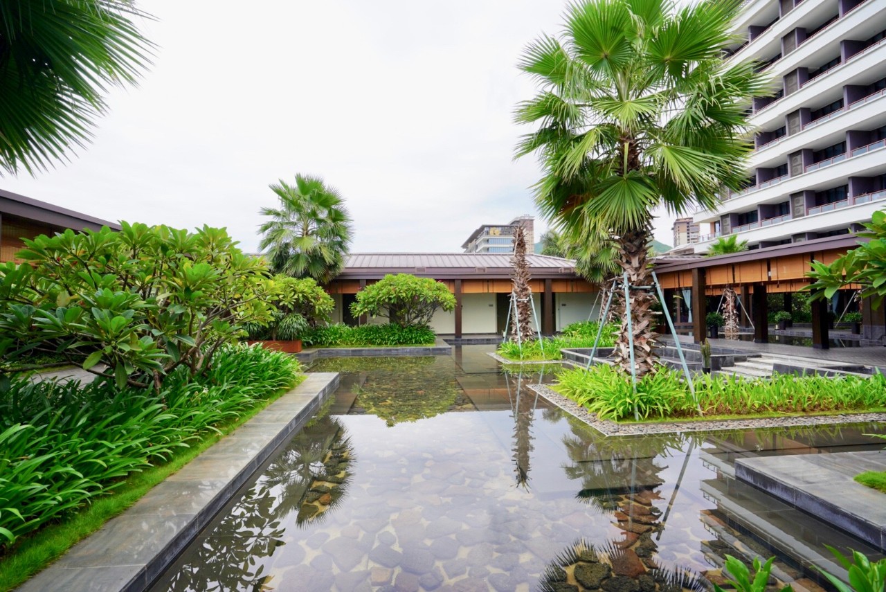 国庆三亚网红经济型酒店推荐,三亚最值得期待的度假酒店体验