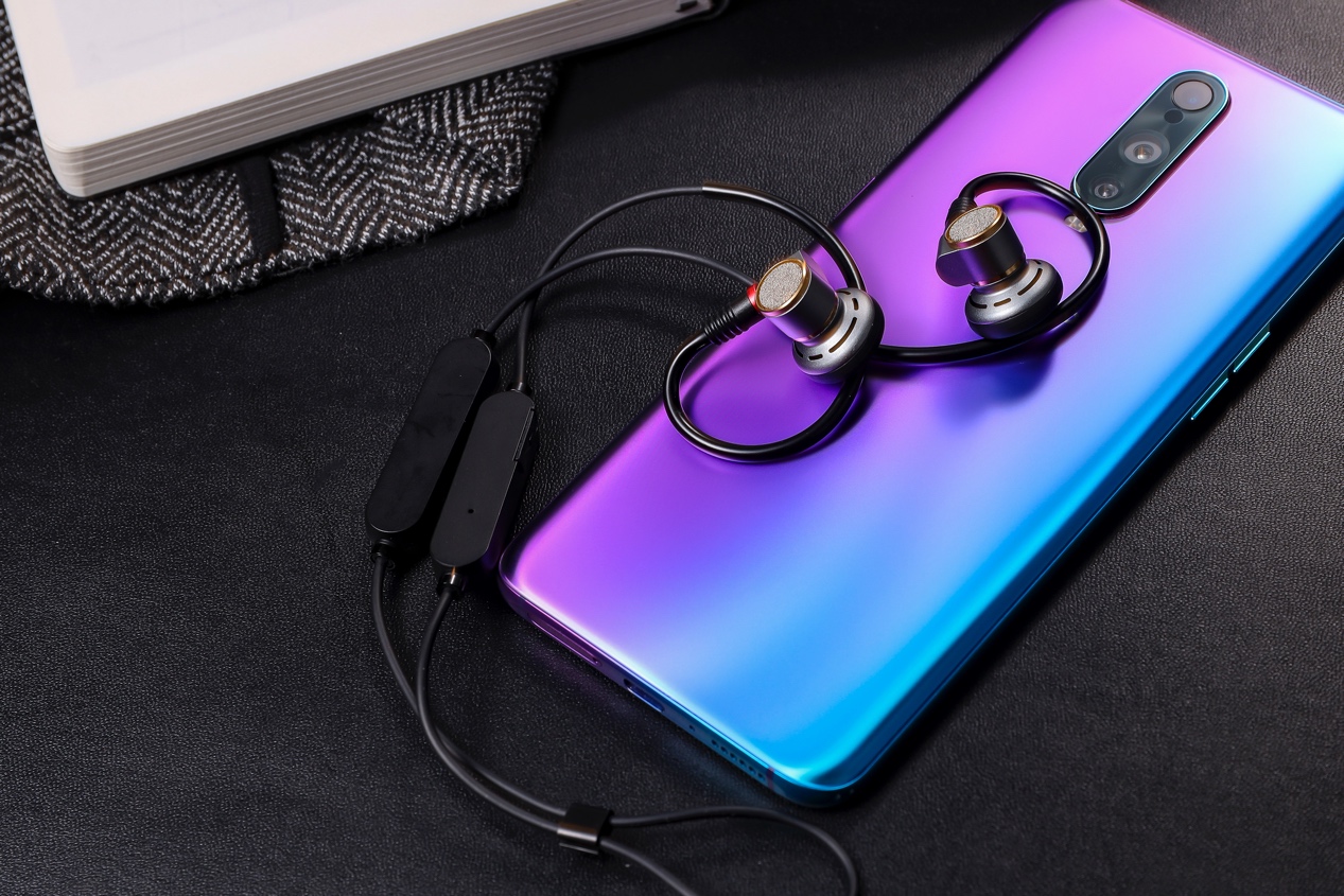 阿思翠天琴座和lyranature,阿思翠lyranature耳机