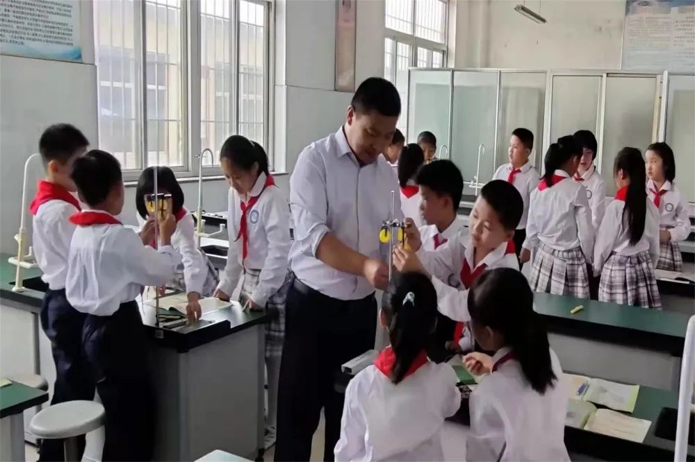 课后服务质量提升教师怎么做,课后服务提升学生核心素养