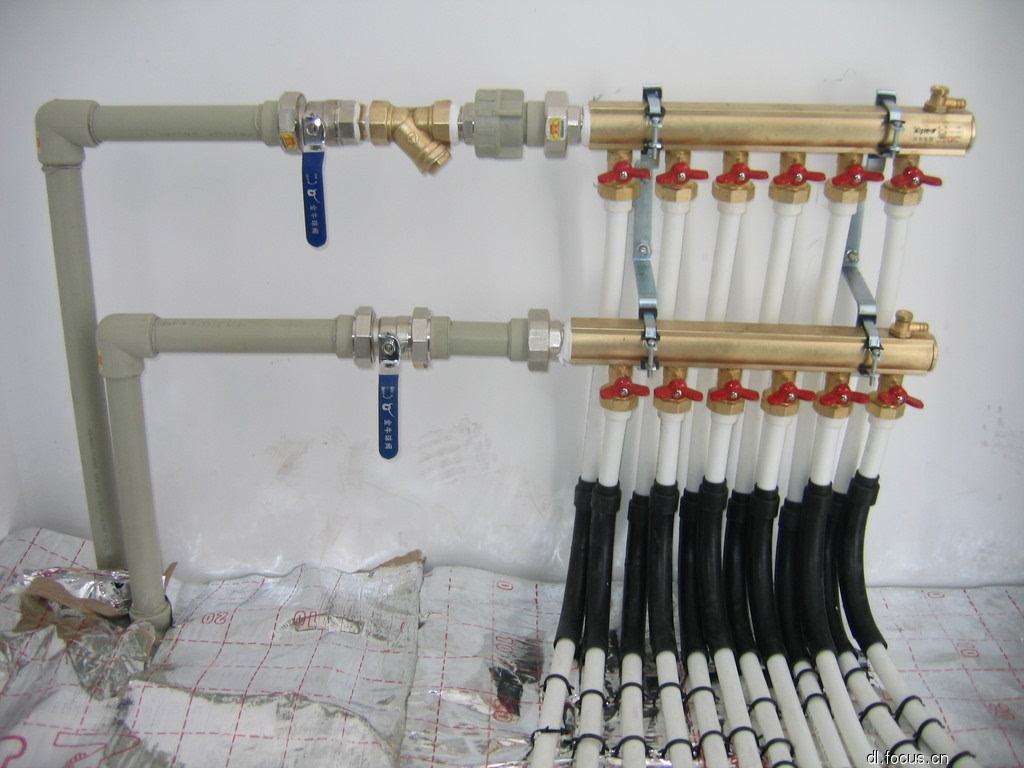 无水地暖和燃气水地暖制热效果,地暖怎么选水地暖和电地暖