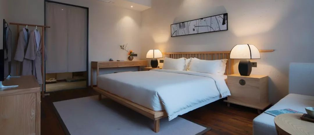 眺云海秘境、西子春晓，每一家都是旅行艺术，带你躺入春天~