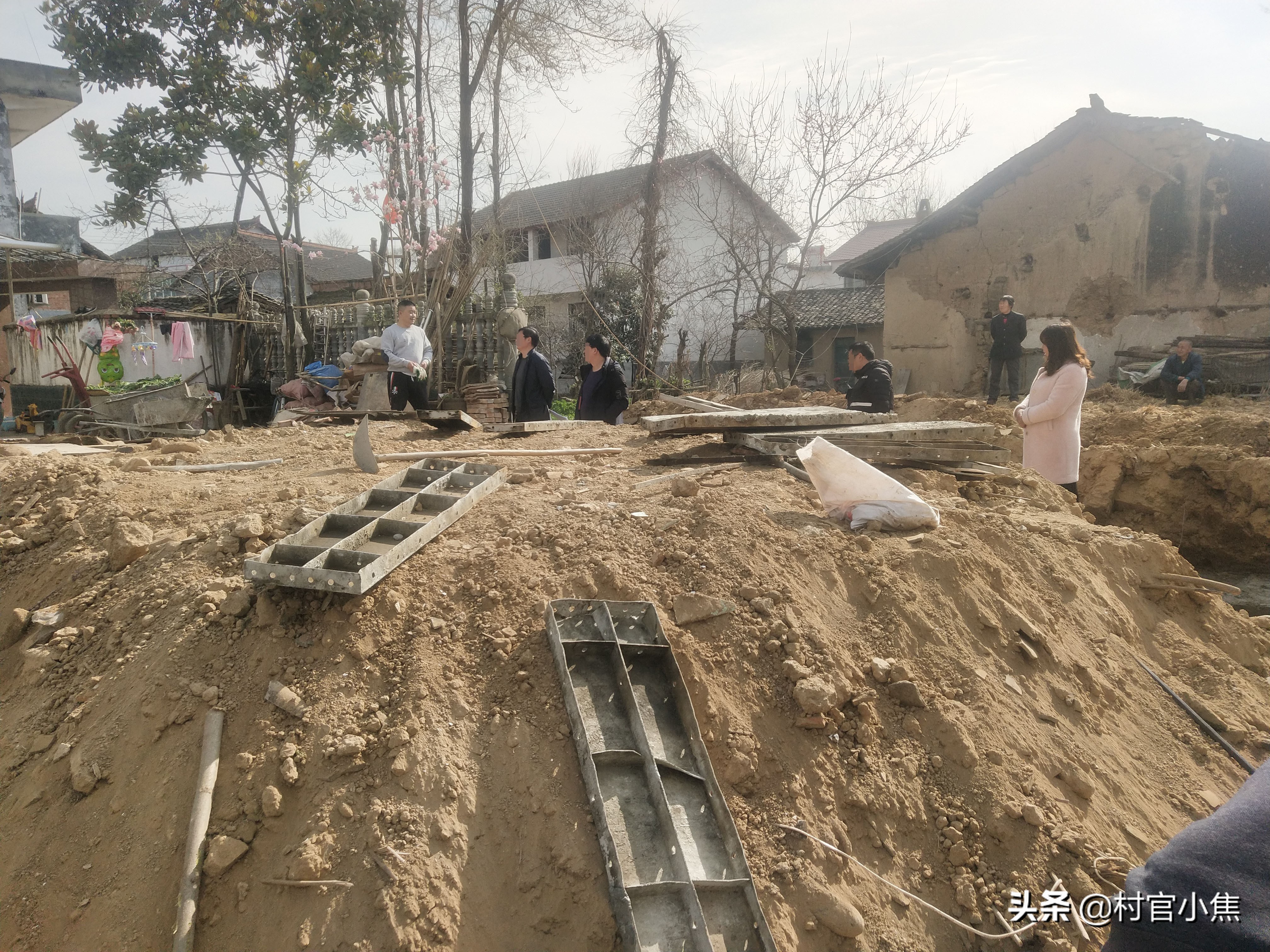 农村基本农田为什么不可以盖房子,农村不能建筑的农用地包含菜地吗