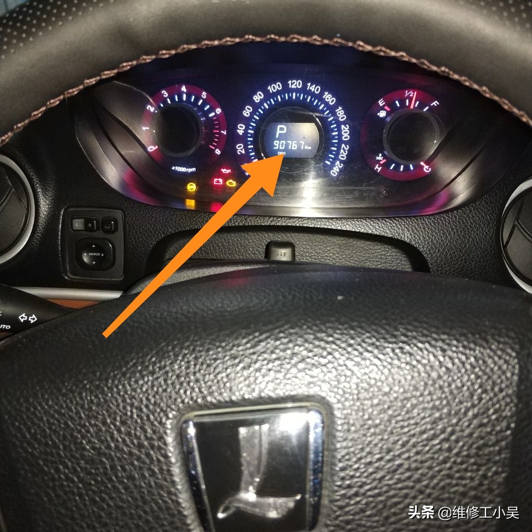 纳智捷U6发动机哒哒响,纳智捷发动机声音大怎么回事