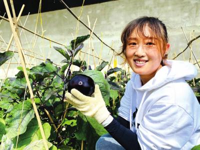 最美不过春耕图,最美不过春天的花草树木