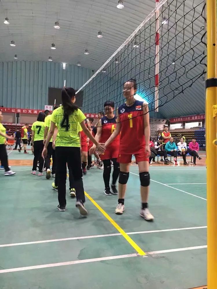 排球队的精神,排球队