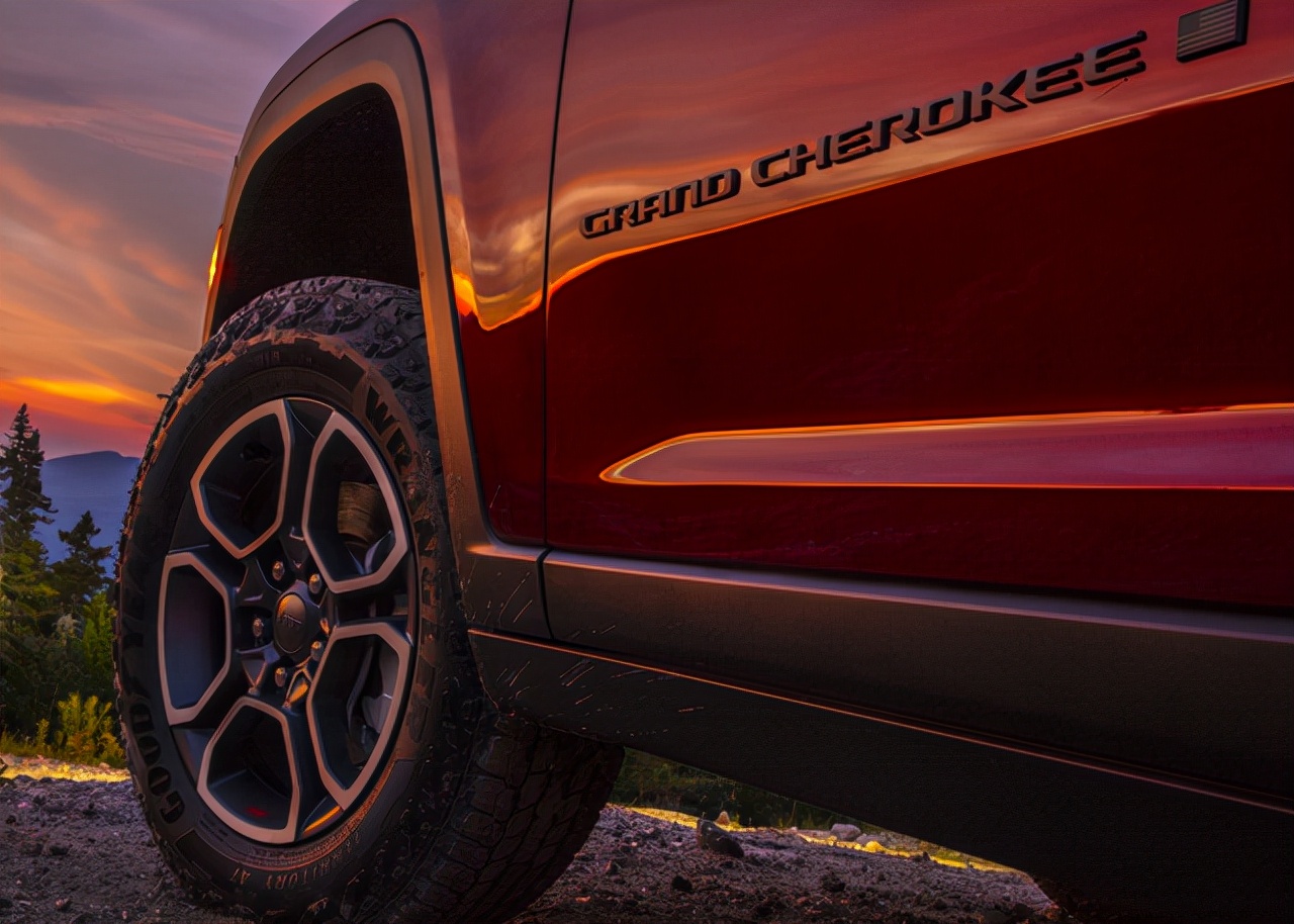 吉普大切诺基五座最新款图,全新吉普大切诺基2021