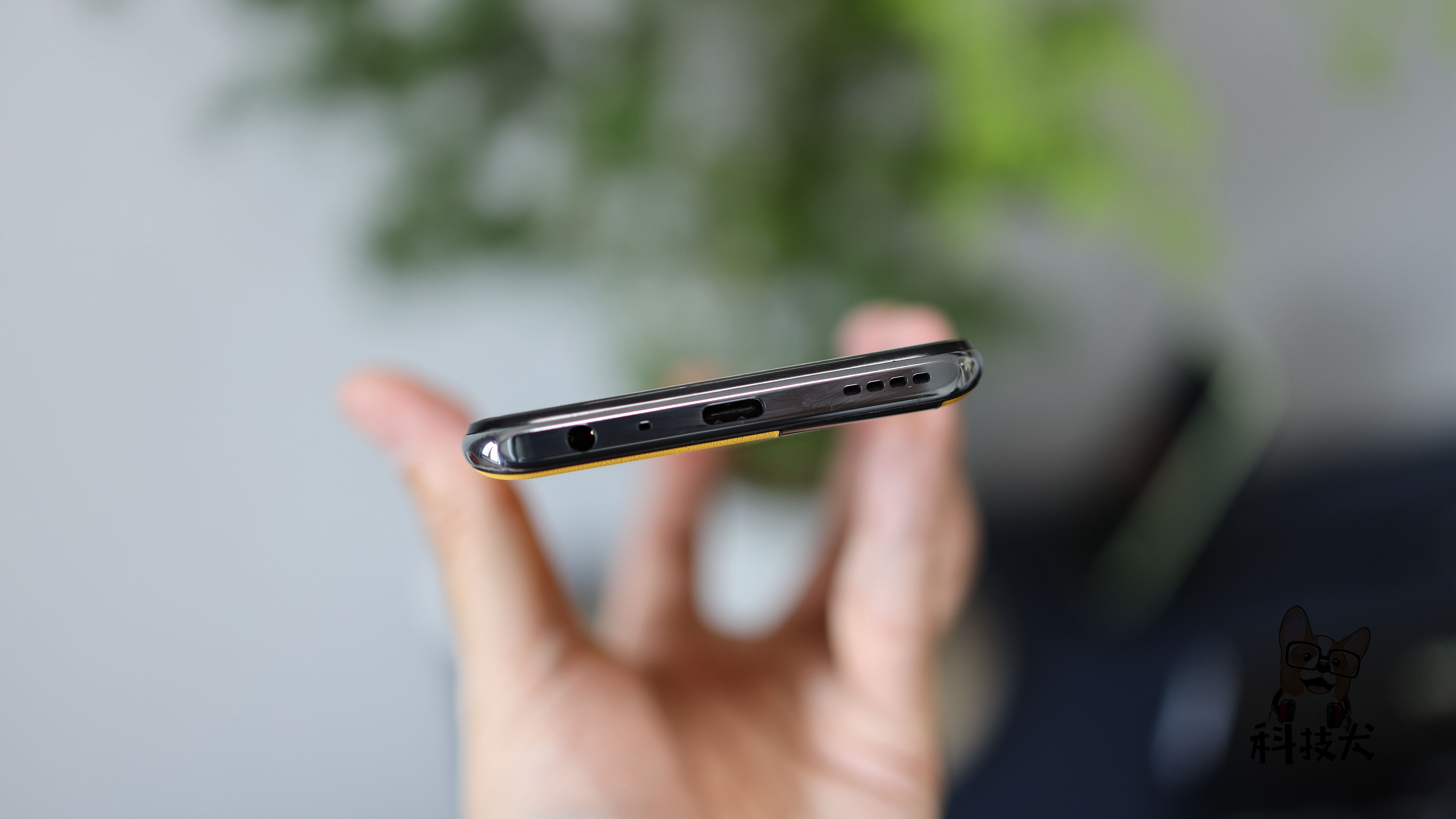 iqooz8拍照和荣耀x20,vivoiqoo和荣耀5g手机哪个好