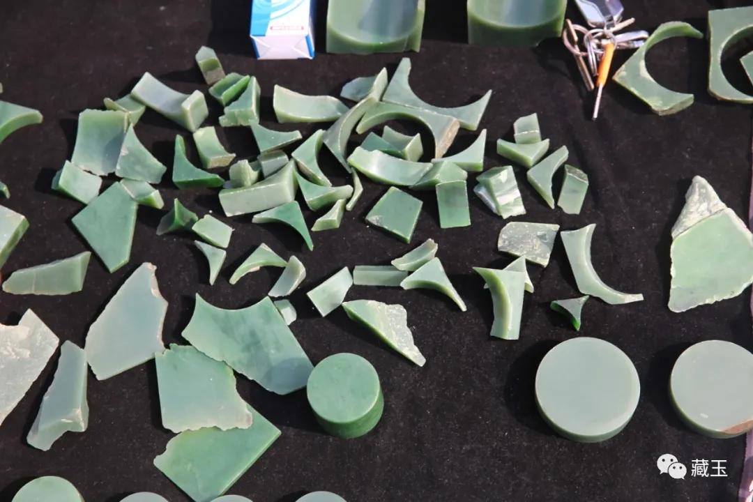 疯狂涨价岫岩玉石,疯狂的翡翠行情