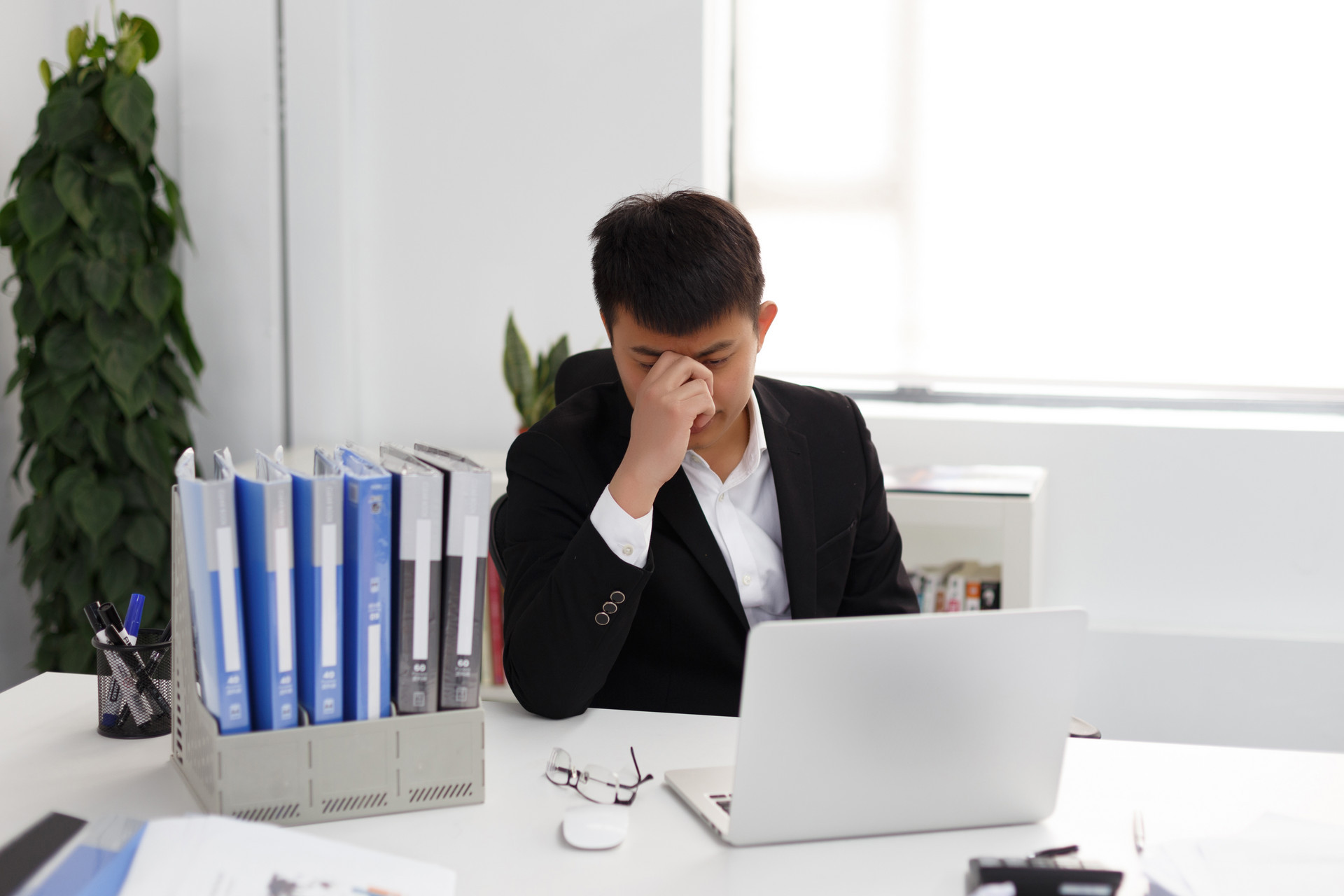 职场内向如何克服,职场内向自卑有社交恐惧症怎么办