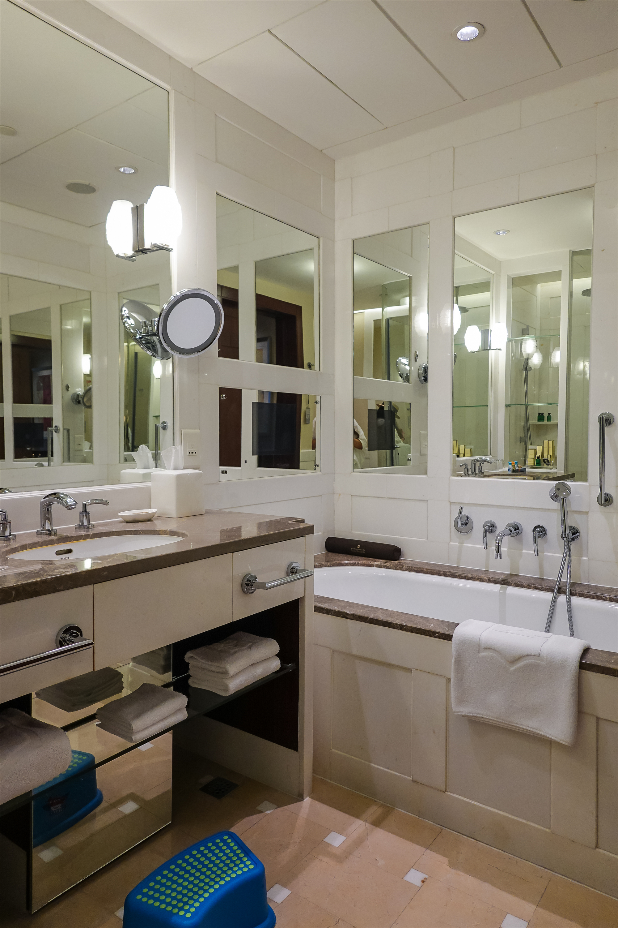 深圳福田香格里拉酒店房间,福田香格里拉酒店测评