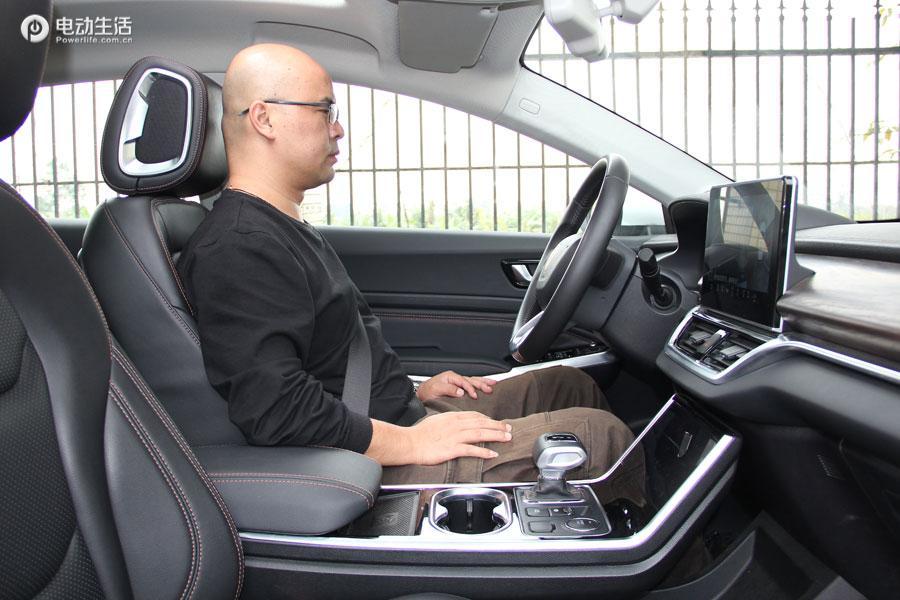 国产红旗纯电动汽车,红旗纯电动车e-hs3