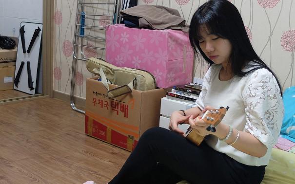 千辛万苦出国留学,却选了个中文专业!网友:这是出口转内销