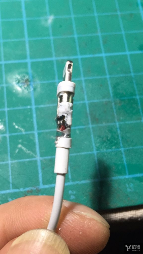 苹果耳机3.5毫米接口维修,苹果耳机故障维修