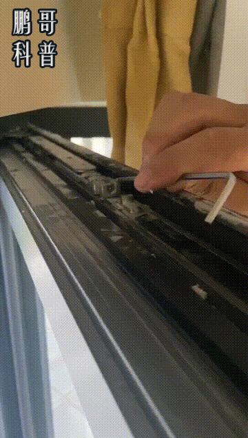 室内窗户框下沉怎么解决,门窗开启扇下沉如何解决