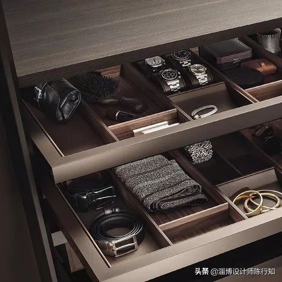 新房装修全屋收纳柜怎么选,装修卧室里的收纳柜