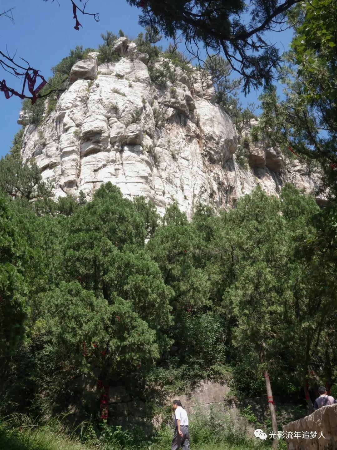 古寺灵岩寺,济南千年古寺灵岩寺