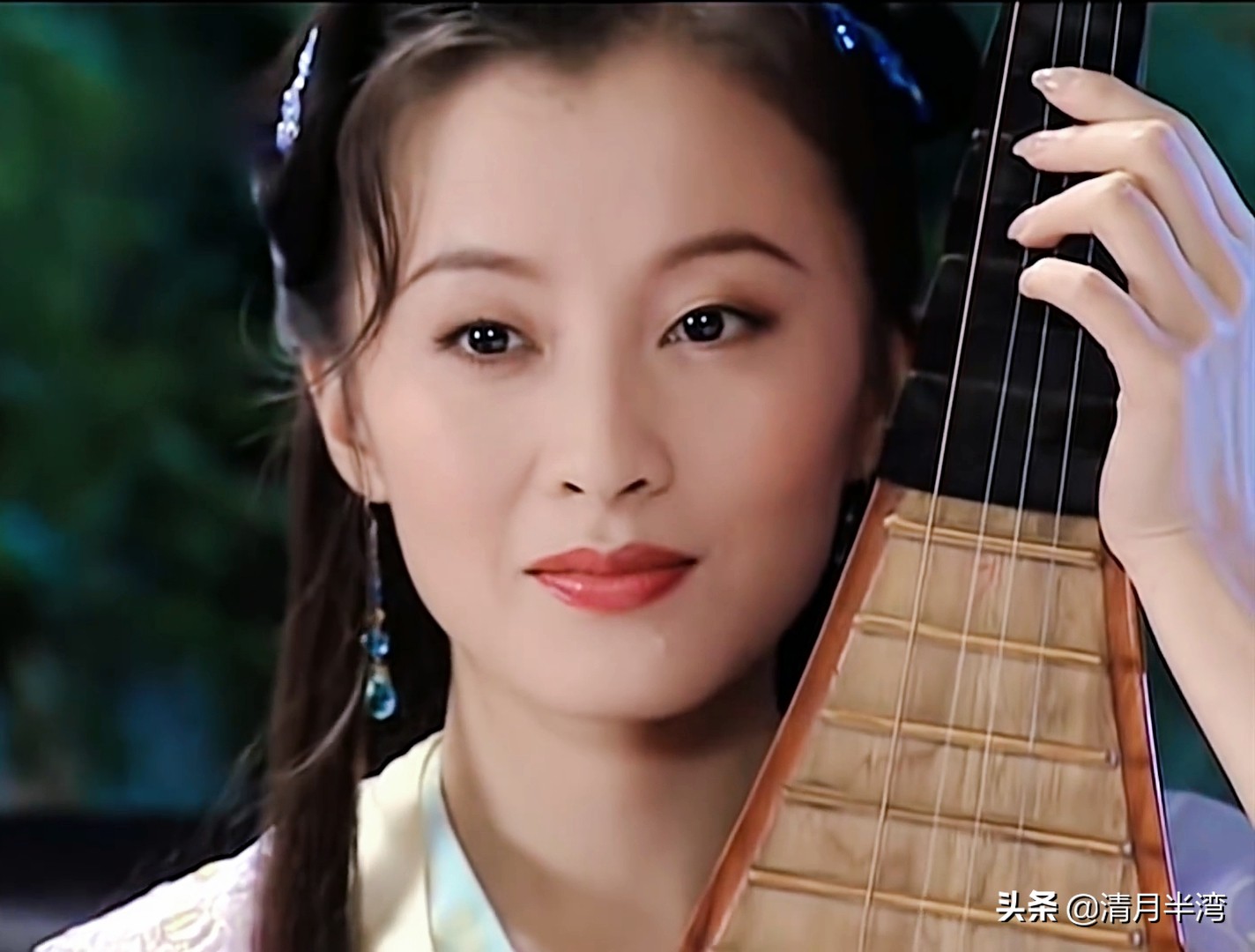 古装大家闺秀穿着打扮,温柔的大家闺秀古装造型女明星