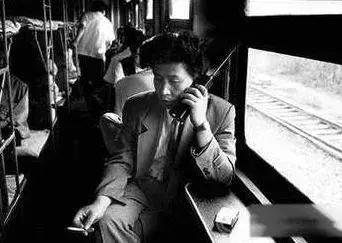 从电话到手机的发展历程,1g到5g移动通信进化史