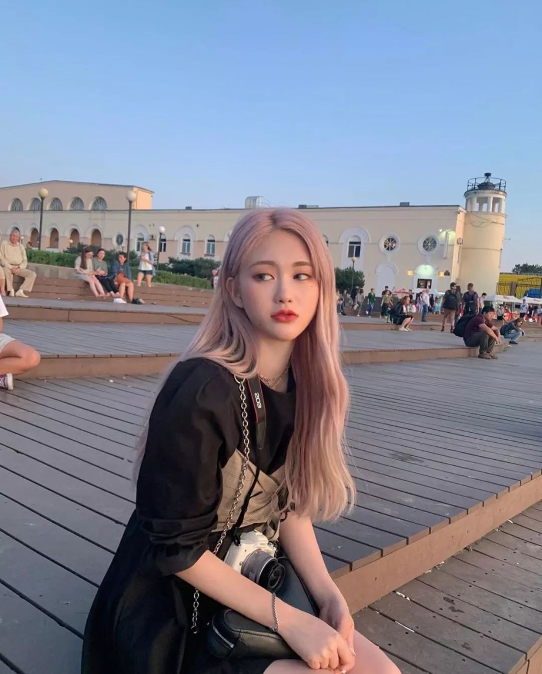 方圆脸适合的发型烫发,方圆脸适合的发型实况图