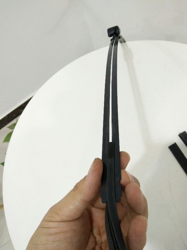 比亚迪雨刮跳动异响,雨刮臂跳动异响正确调整教程