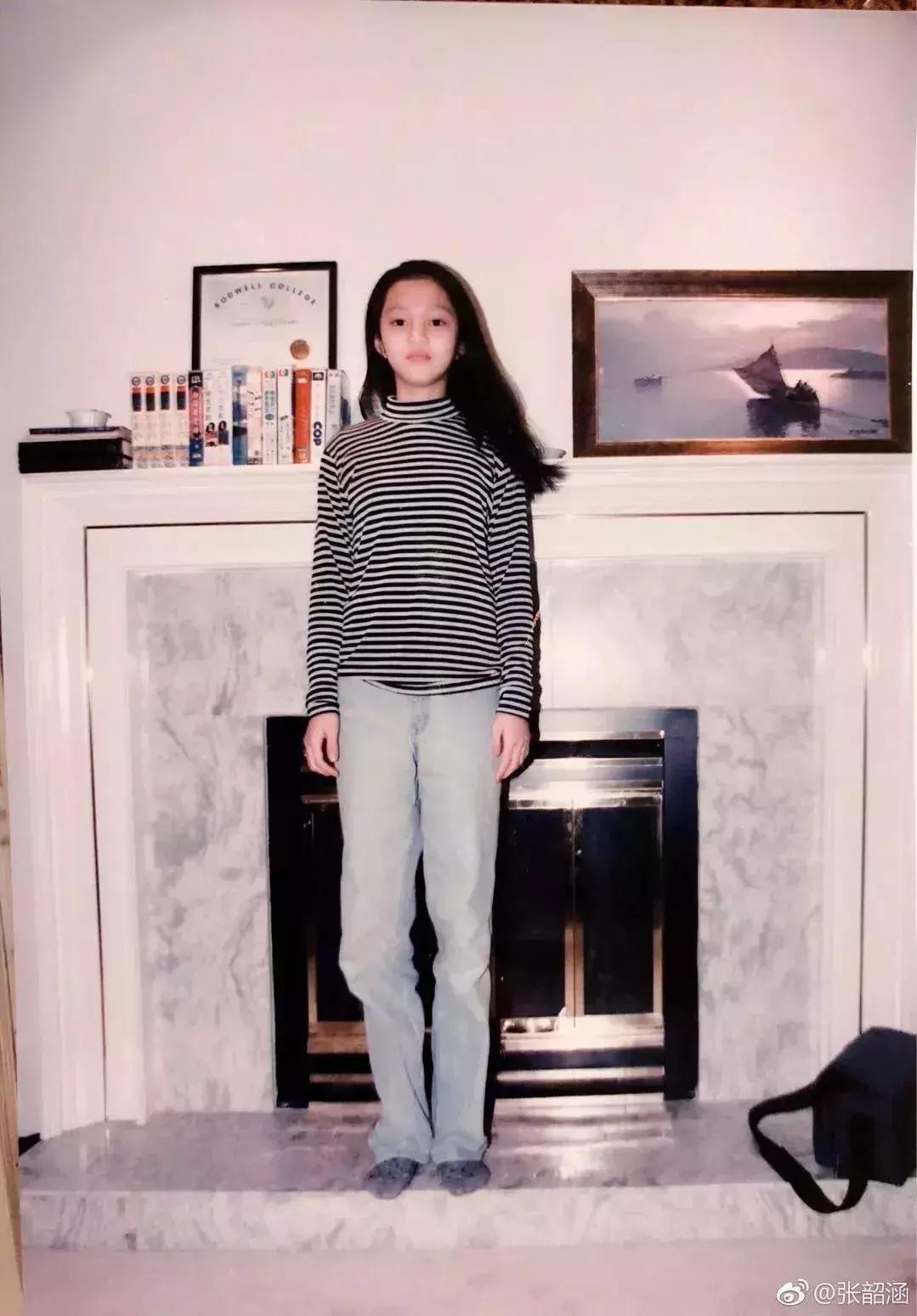 “过气”十年,凭什么她发个问号也能上热搜?