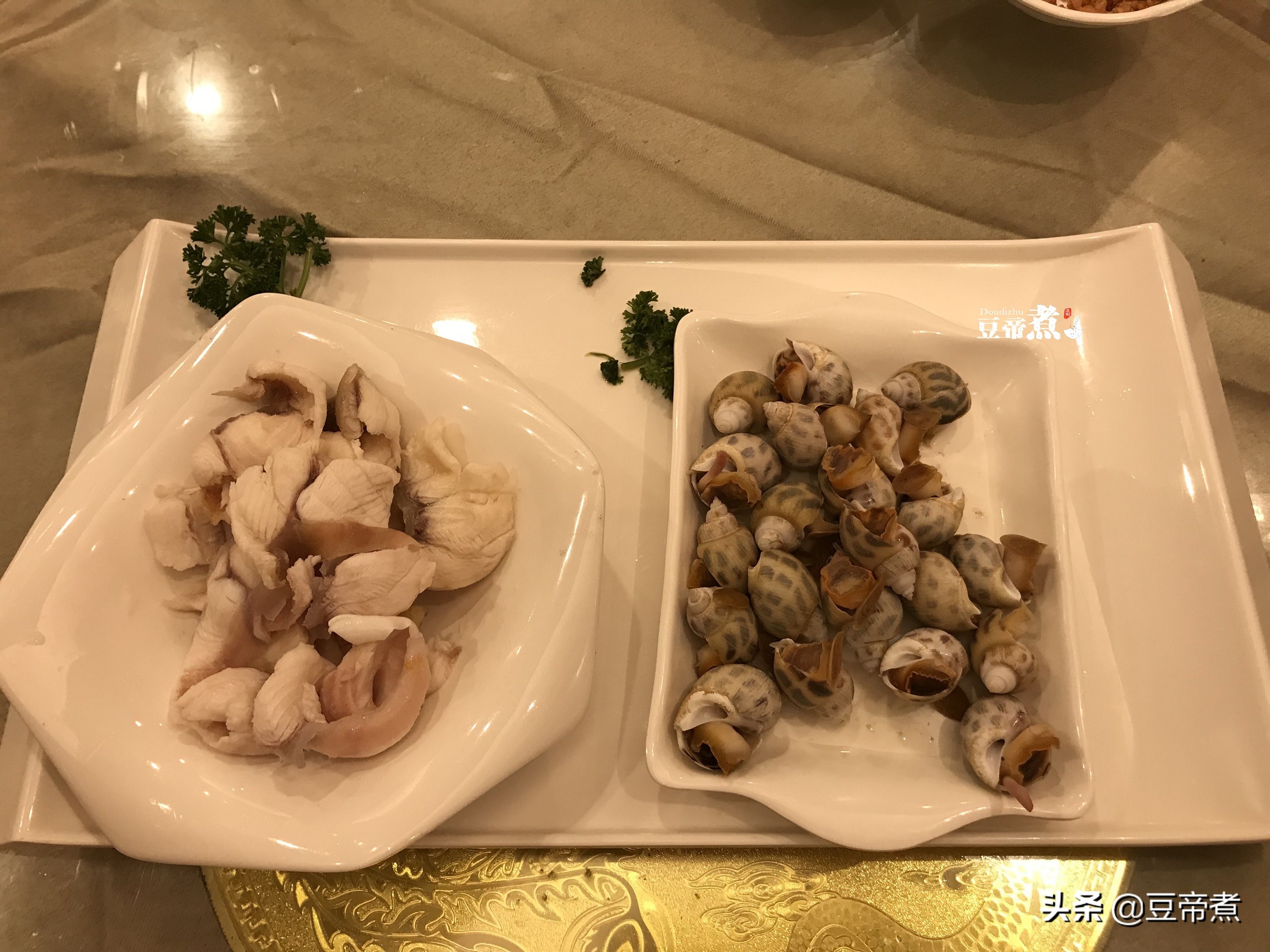 3500一桌左右的婚宴,有龙虾婚宴一桌多少钱