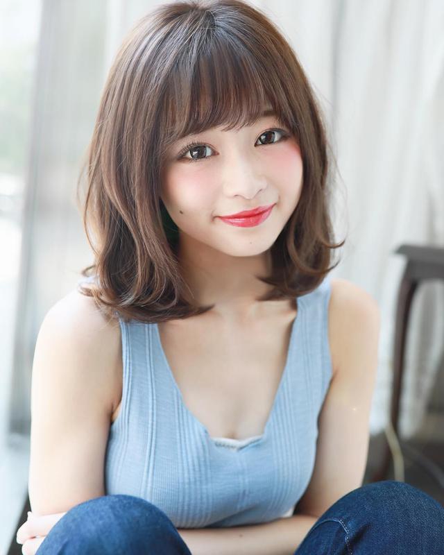 个性短发型女2020流行发型,中长发发型女2020流行发型冬季