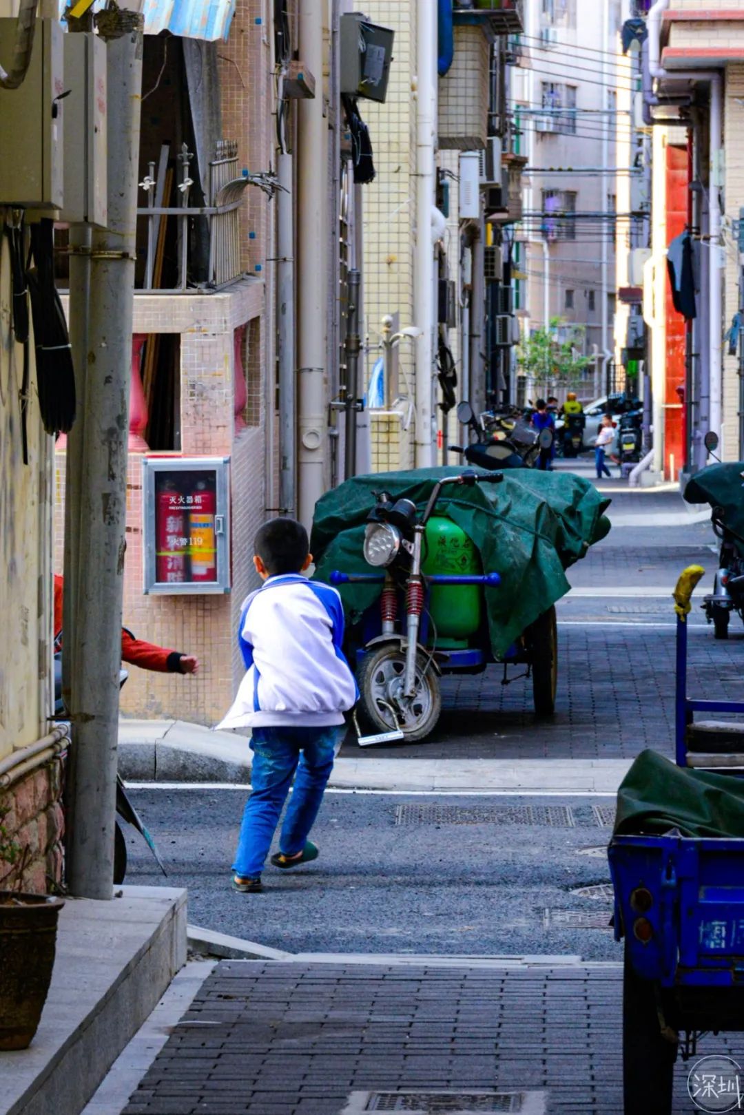 绂忔案鍦ㄥ疂瀹夌殑缁忔祹鍦颁綅,娣卞湷瀹濆畨绂忔案璐㈠瘜鎺掑悕