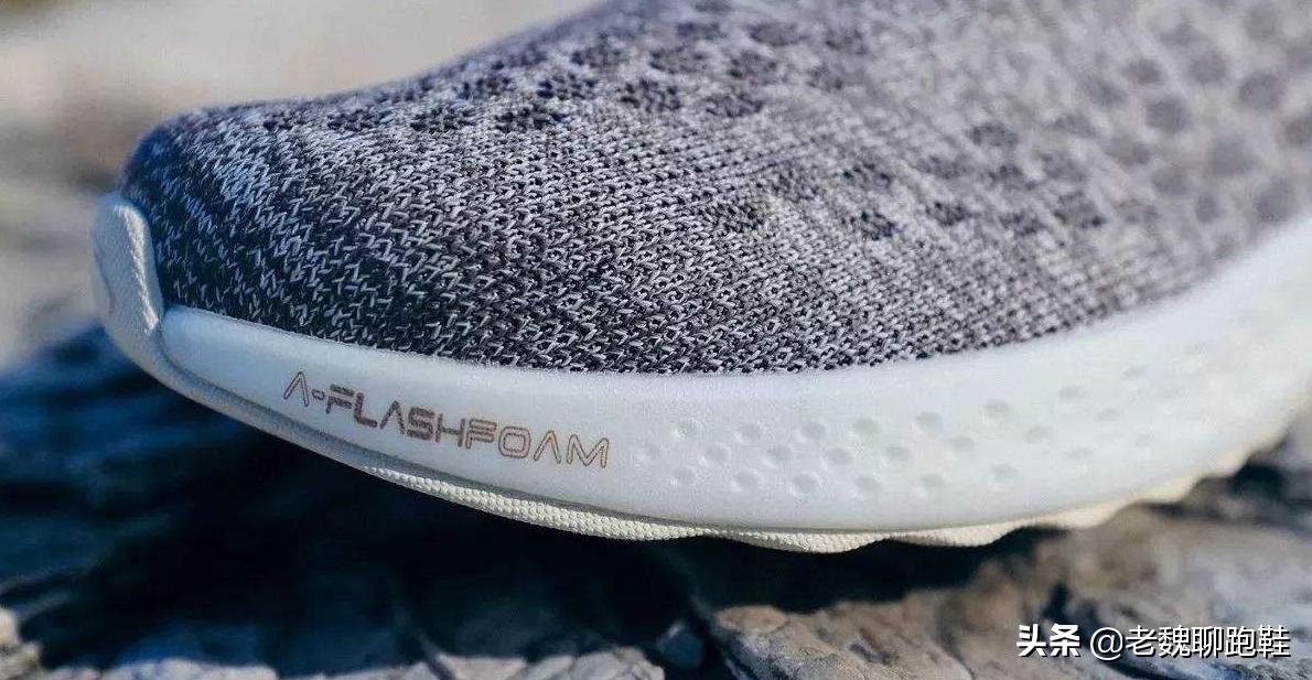 为什么有人买鞋非要买耐克,安踏好还是阿迪达斯好