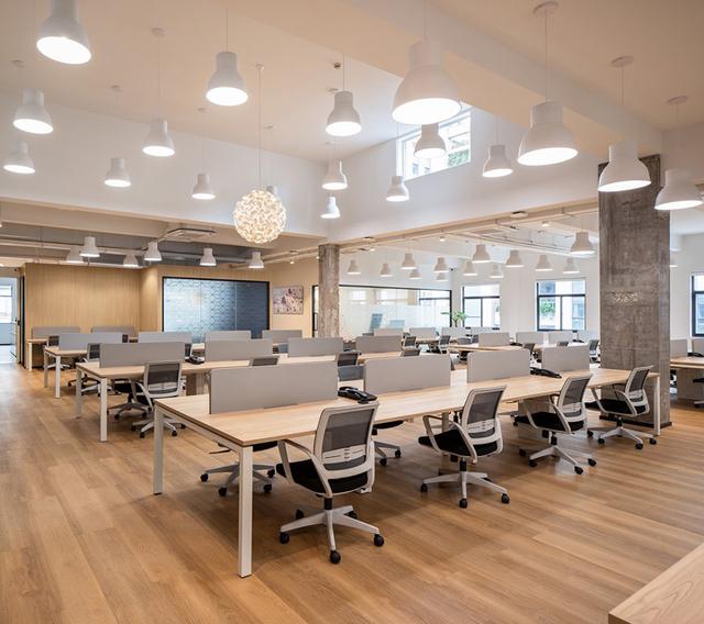 怎么打造办公室空间氛围,办公空间怎么开阔