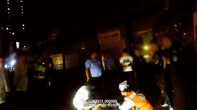 男子被卡车碾压医生拼尽全力,珠海一男子被碾压