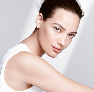 线雕提升效果如何,是不是年纪大了面部就会塌陷