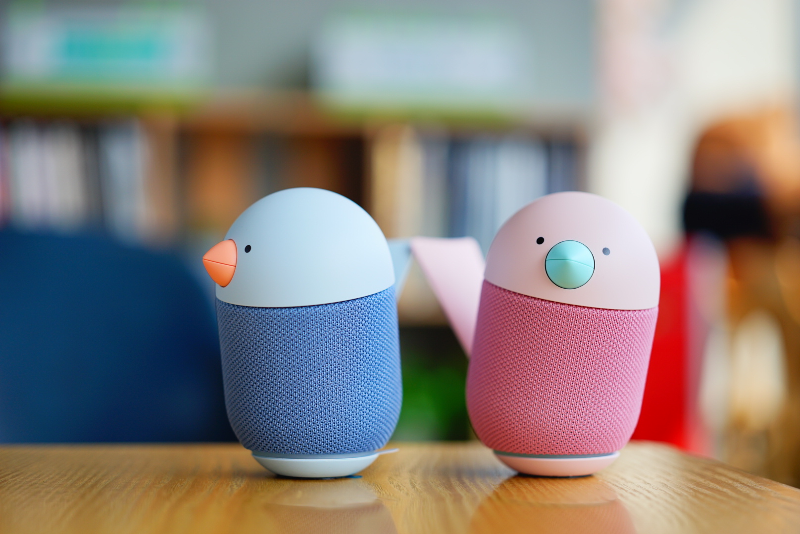 灏忛笩钃濈墮闊崇bird,灏忛笩trackair+璇勬祴