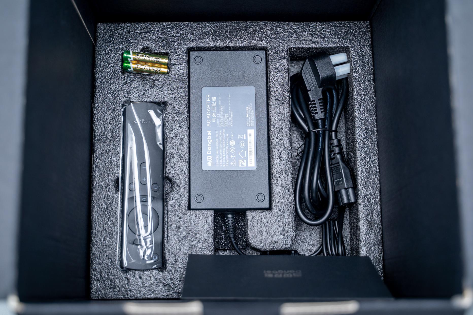 当贝投影仪f3家庭影院,当贝newf3投影仪测评