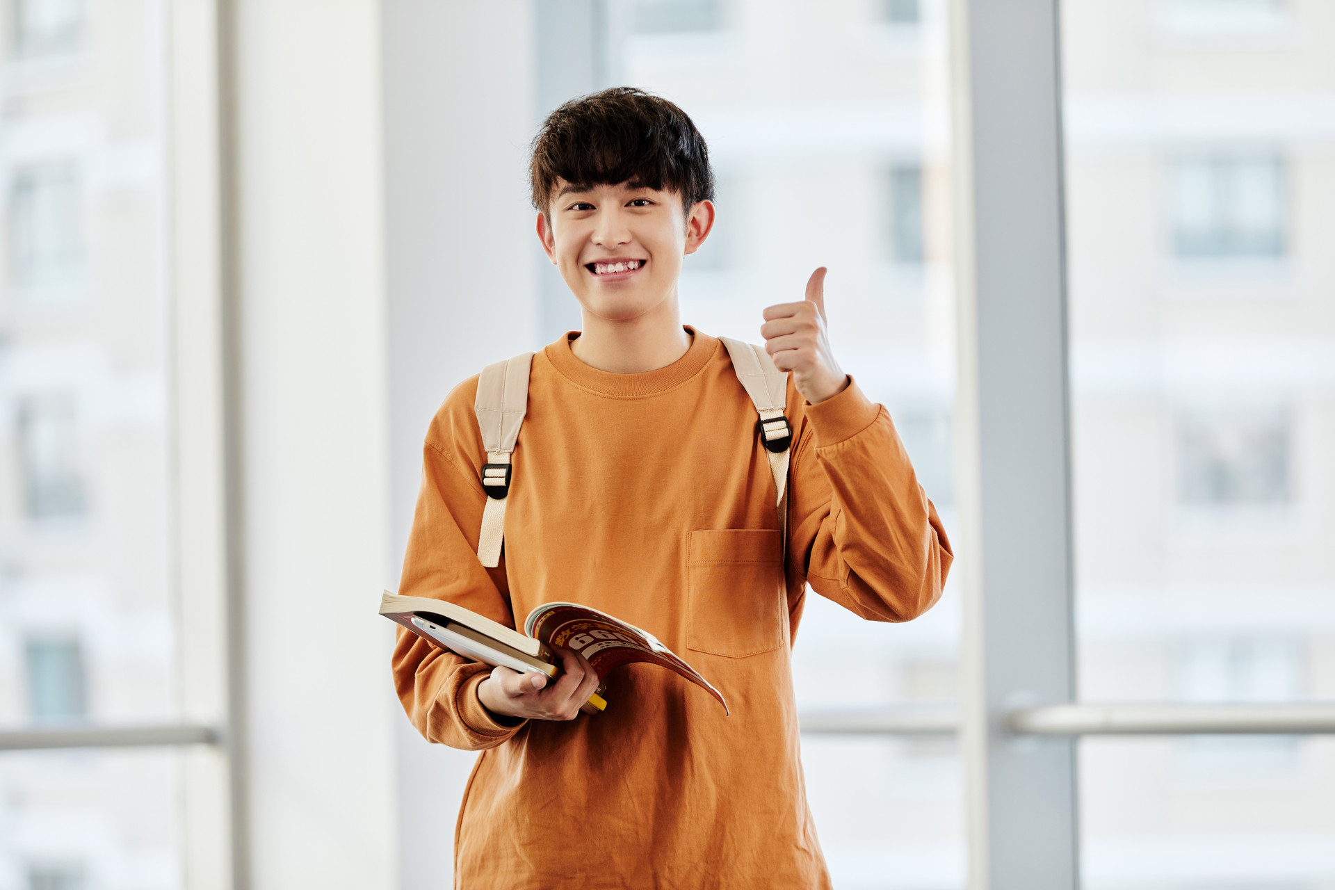 高考真题已经刷了两三遍，不知道如何继续复习？看看学霸就知道了