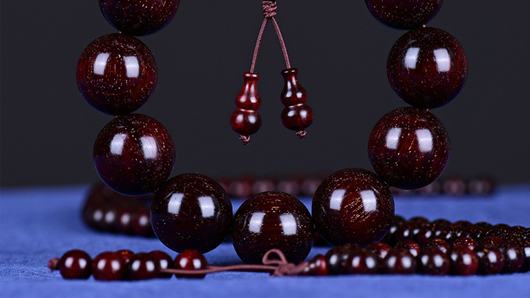 独特性比较强的文玩手串,值得收藏的文玩手串图片