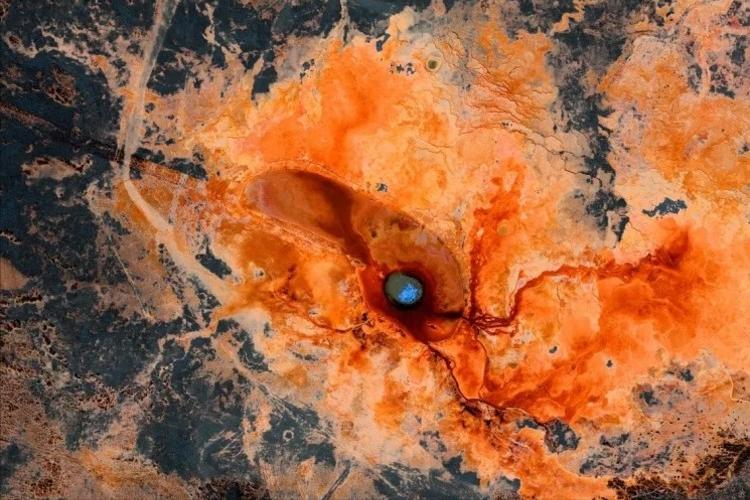 青海恶魔之眼航拍,青海恶魔之眼形成的原因