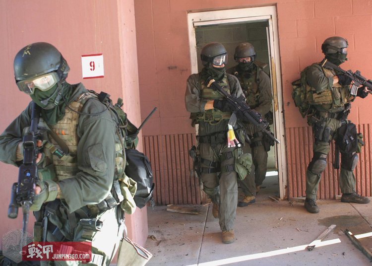 防弹背心fbi原品,两栖防弹背心视频