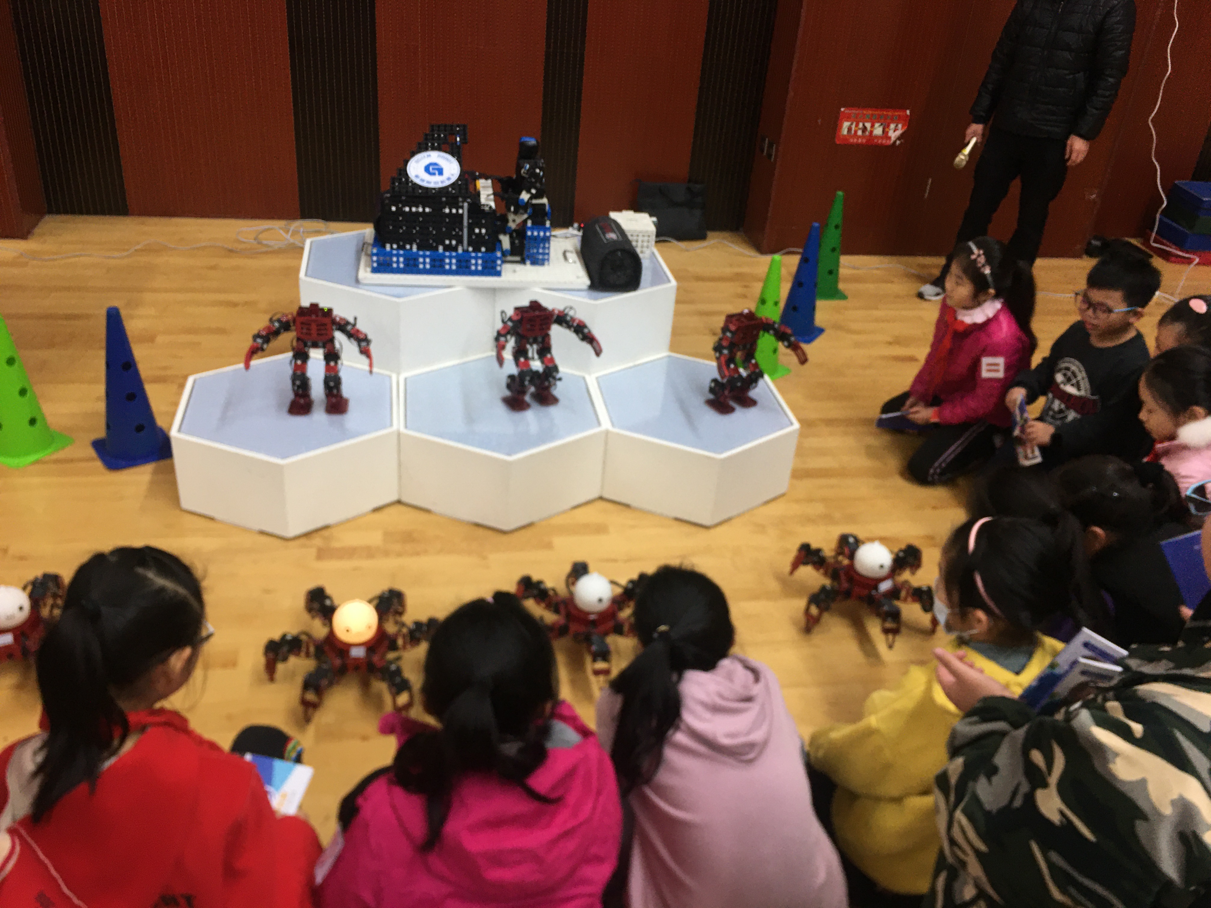 第五代教育机器人,牡丹江机器人教育