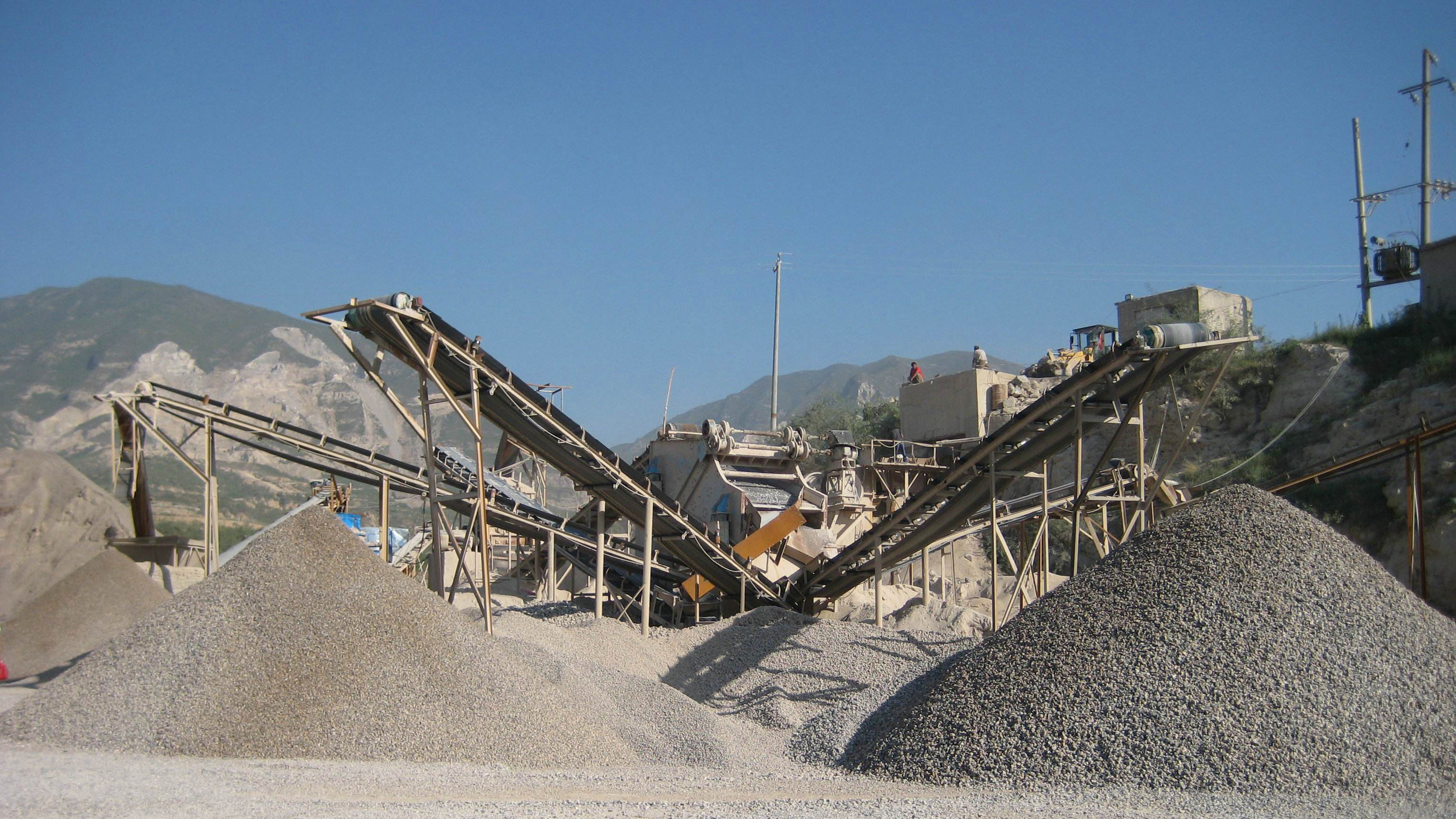 砂场输送带皮带更换方法,制砂机磨皮带原因