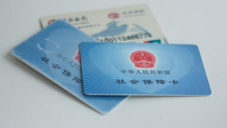 16岁办理身份证需要家长陪同吗,小孩早办身份证有好处