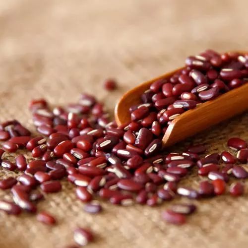 梅雨季节吃什么主食,梅雨季节吃什么中药养生