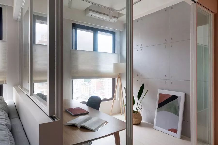 案例欣赏|89㎡北欧风三居，玻璃窗隔出明亮书房
