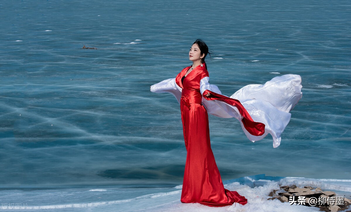 50岁左右中老年拍照姿势,老年如何拍照优雅