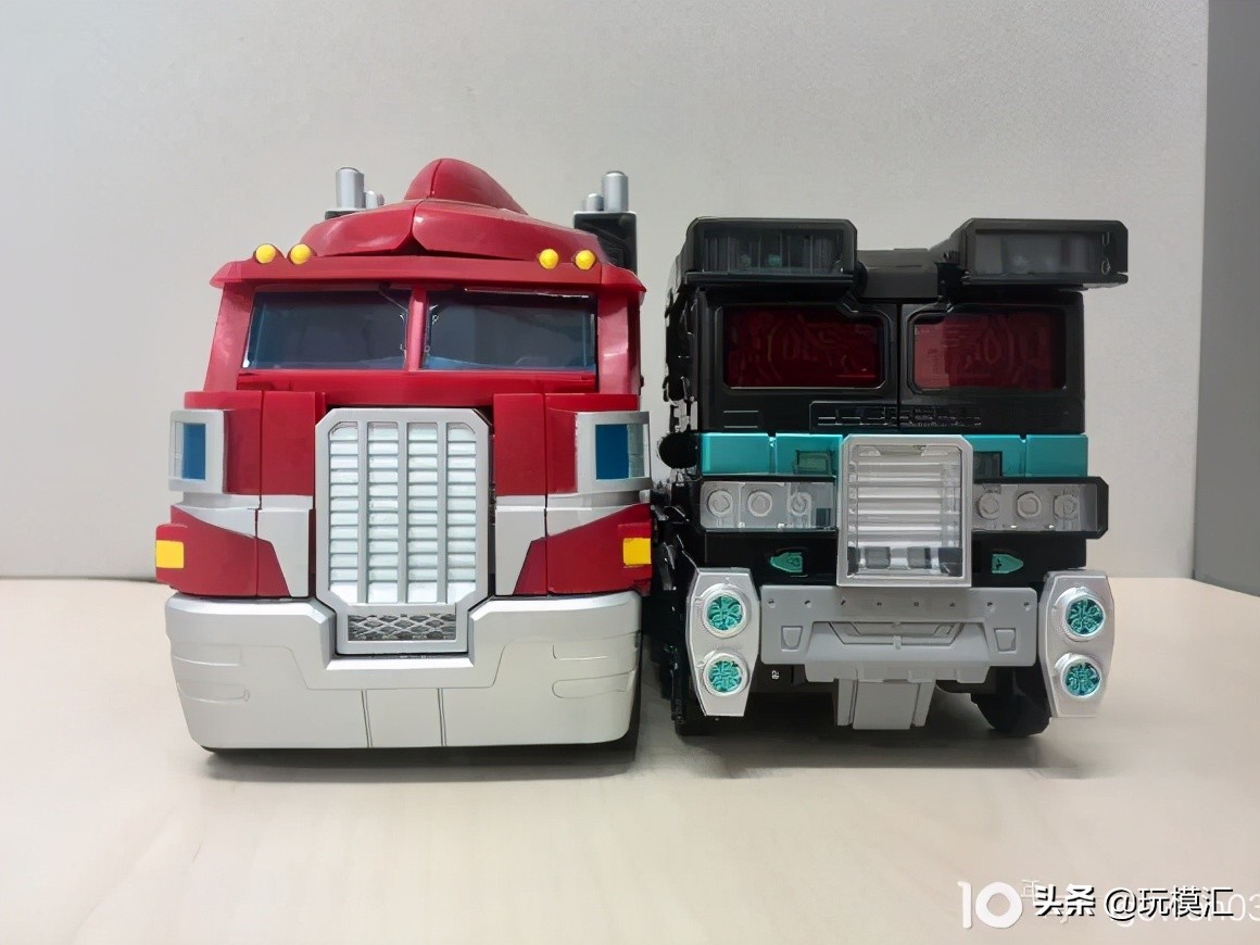 擎天柱电影版ls03玩具,03岁的玩具