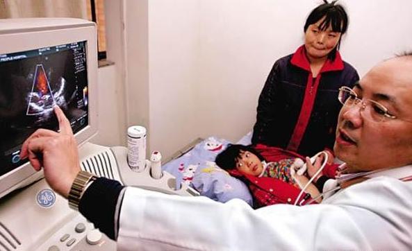 4岁女儿总喊屁屁疼,得知原因宝妈后悔莫及,医生:太晚了