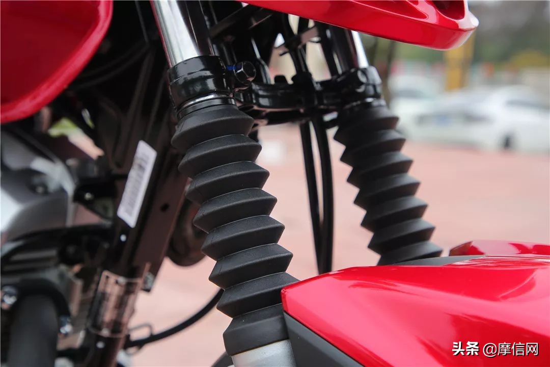 新大洲本田cbf125t跟威武110s对比,cbf150d新大洲本田价格